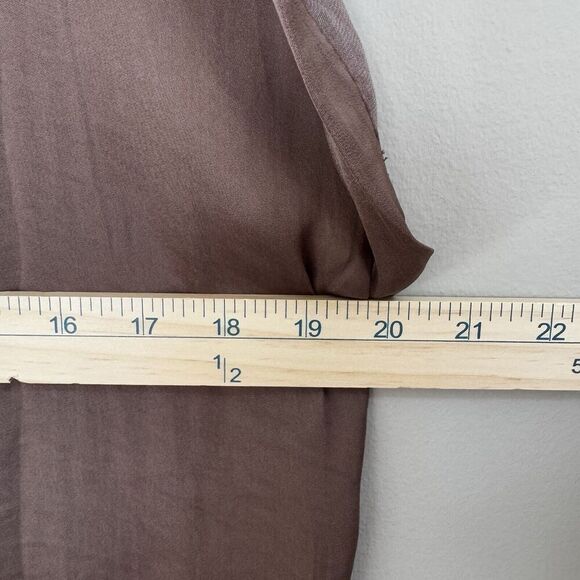 Naked Zebra Womens Brown Short Sleeve V-Neck Blouse Top Size Medium NEW NWT - Picture 3 of 6